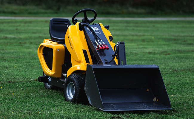 Зимний комплект: погрузчик БЛ-130 + отвал в подарок!